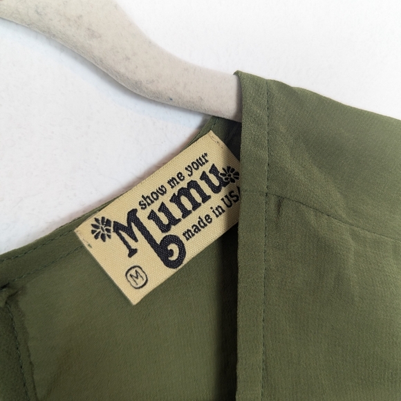 Show Me Your MuMu Olive Green Long Sleeve V-Neck Blouse Size M - Picture 6 of 7